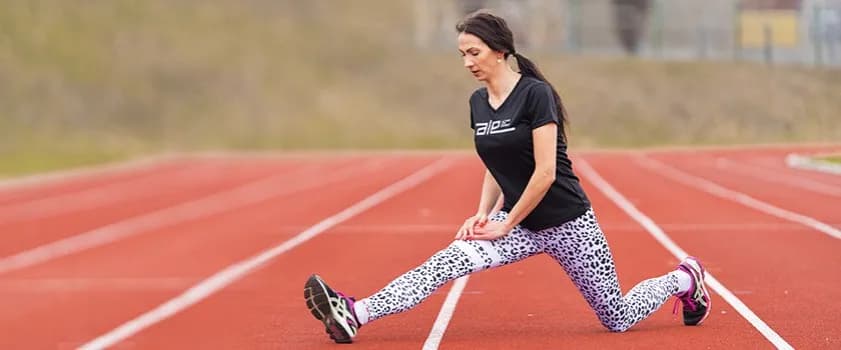 Jak się rozgrzewac przed bieganiem, aby uniknąć kontuzji i poprawić wyniki Jak się rozgrzewac przed bieganiem, aby uniknąć kontuzji i poprawić wyniki