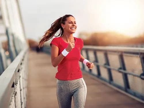 Jak biegać żeby schudnąć: skuteczne techniki dla szybkiej utraty wagi Jak biegać żeby schudnąć: skuteczne techniki dla szybkiej utraty wagi